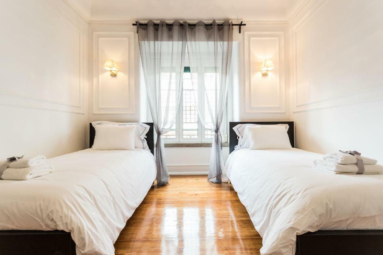 6 Clouds Apartment ลิสบอน ภายนอก รูปภาพ