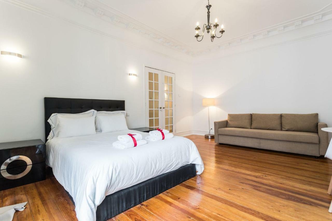 6 Clouds Apartment ลิสบอน ภายนอก รูปภาพ