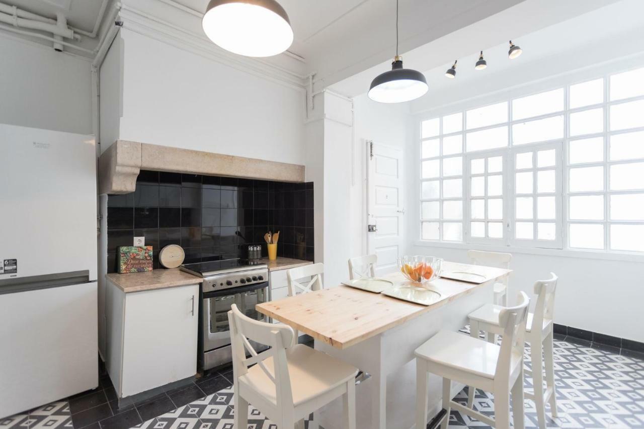6 Clouds Apartment ลิสบอน ภายนอก รูปภาพ