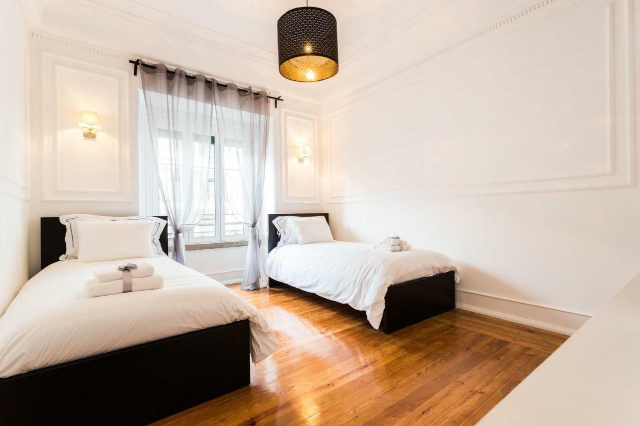 6 Clouds Apartment ลิสบอน ภายนอก รูปภาพ