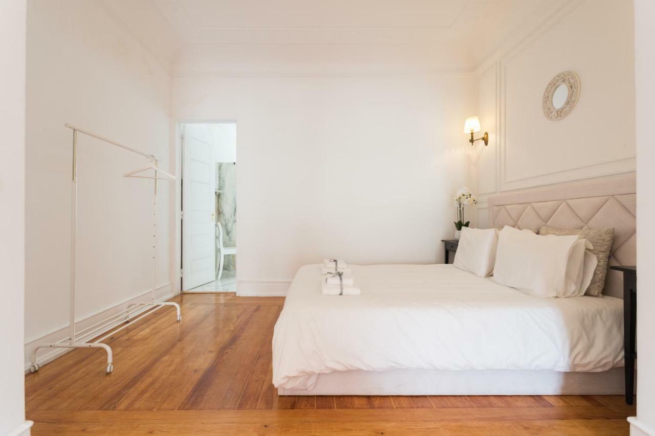 6 Clouds Apartment ลิสบอน ภายนอก รูปภาพ