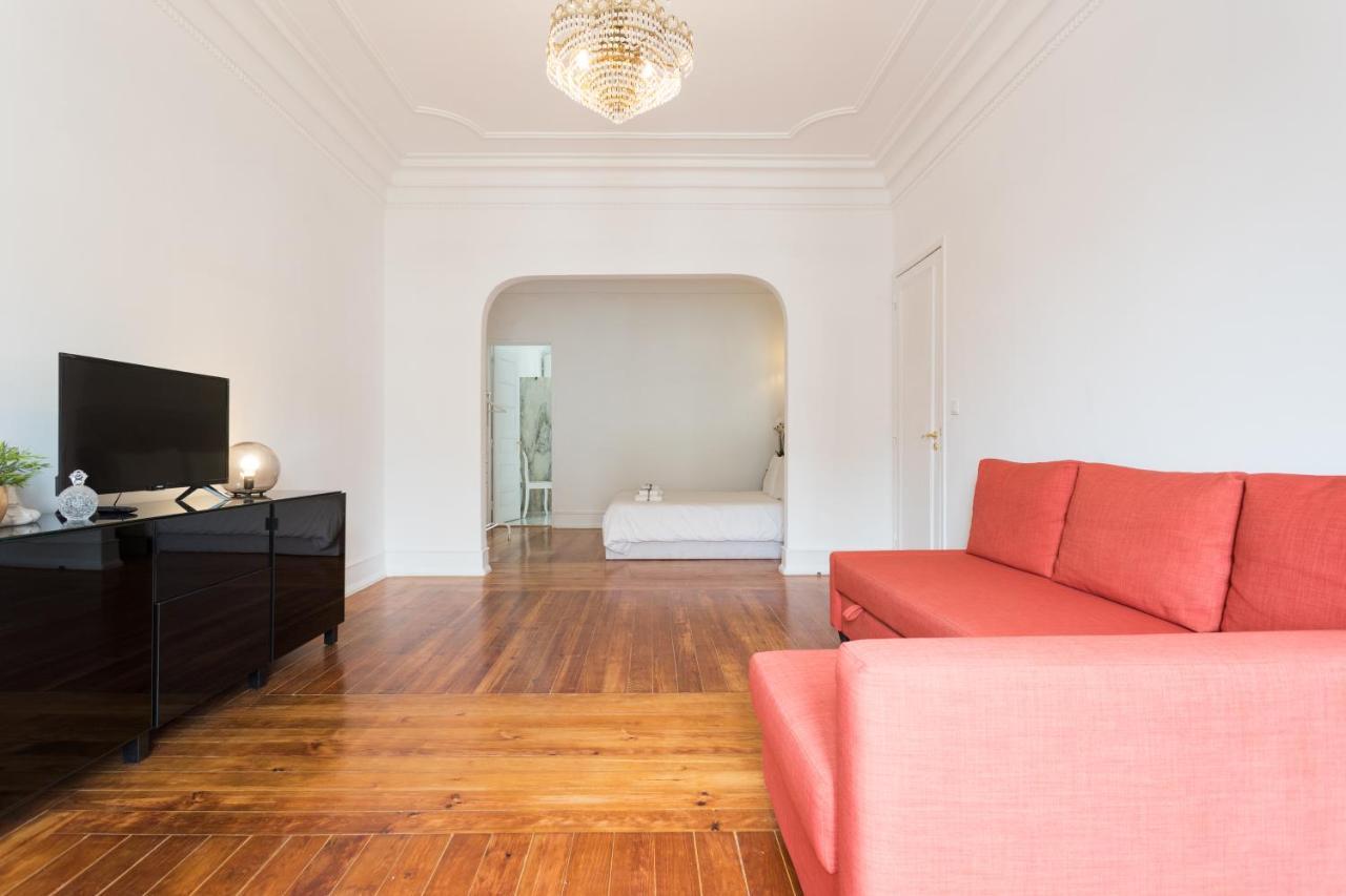 6 Clouds Apartment ลิสบอน ภายนอก รูปภาพ